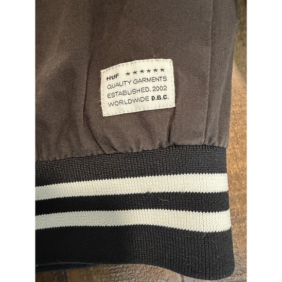 Huf Bomber Jacket Mens Large Black White Skater Full Button "HUF dirtbags" - Picture 9 of 12